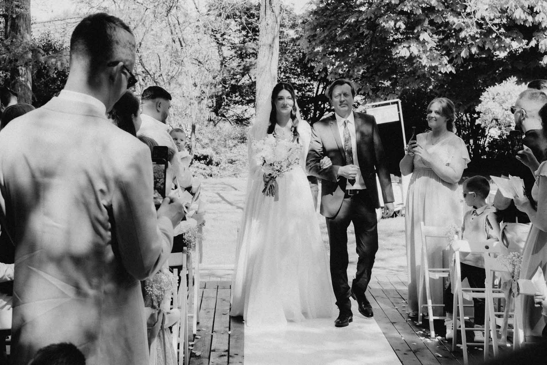 Hochzeitsfotograf Videograf Hamburg Trauung im Landhaus Westerhof Rosengarten