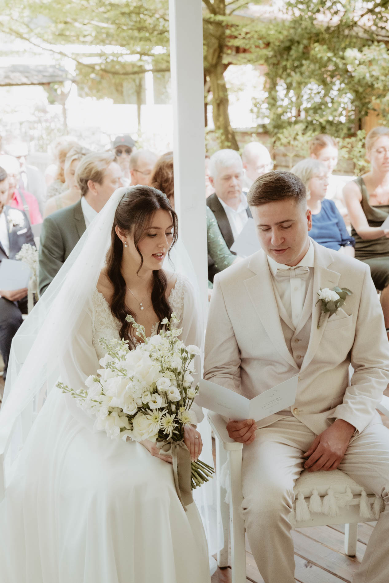 Hochzeitsfotograf Videograf Hamburg Trauung im Landhaus Westerhof Rosengarten